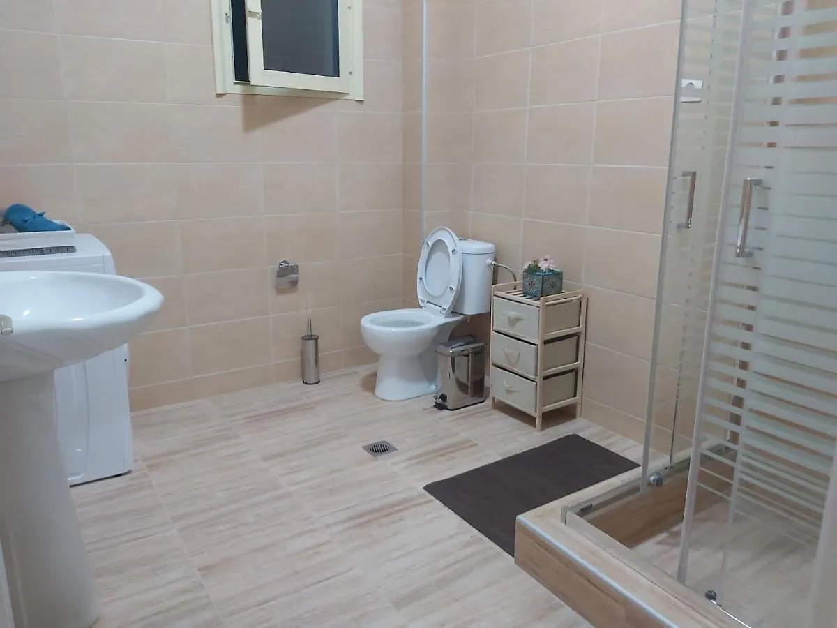 Xenia Center Apartment Nea Moudania