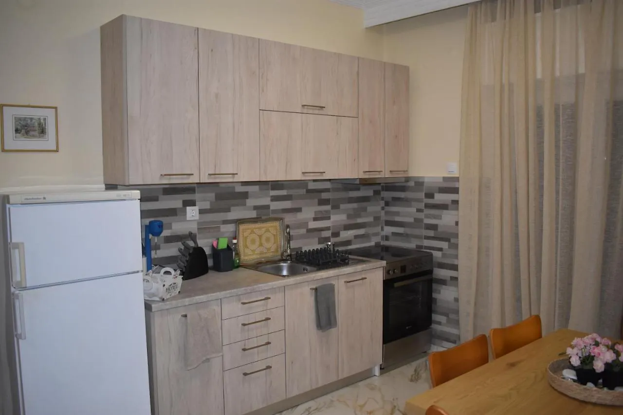 Xenia Center Apartment Nea Moudania Greece